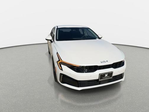 Snow White Pearl 2026 Kia K5 LXS FWD