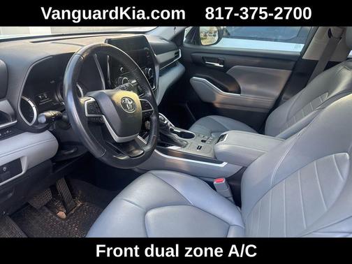 Wind Chill Pearl 2023 Toyota Highlander XLE