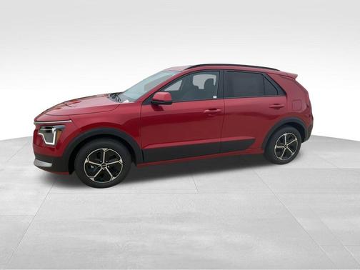 2025 Kia Niro LX