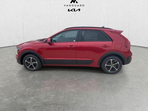 2025 Kia Niro LX