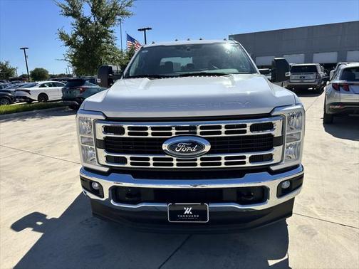 2024 Ford F-350 XLT