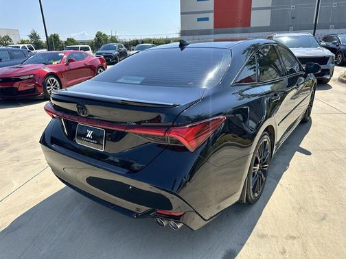 2021 Toyota Avalon XSE