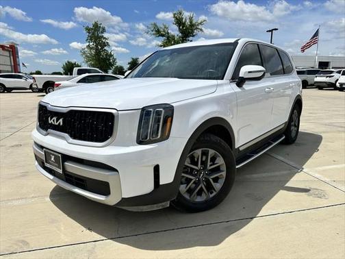 2023 Kia Telluride LX