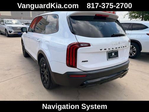 Glacial White Pearl 2022 Kia Telluride SX