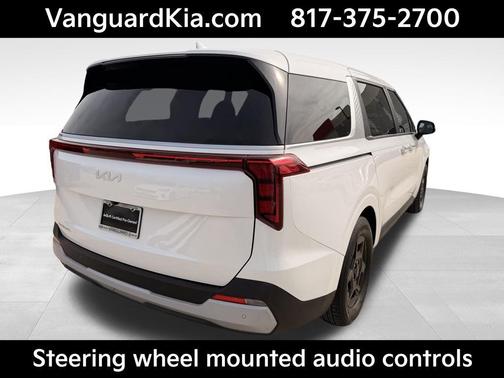 2025 Kia Carnival LXS