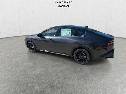 2025 Kia K4 GT-Line Turbo