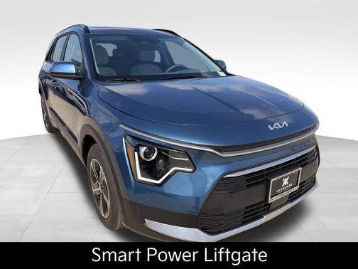 Mineral Blue 2026 Kia Niro EX