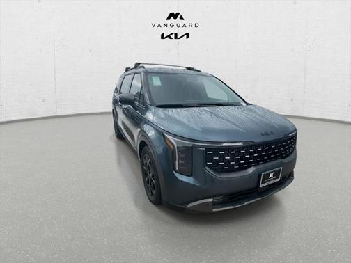 2025 Kia Carnival SX