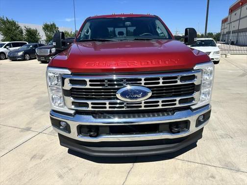 2023 Ford F-350 XLT