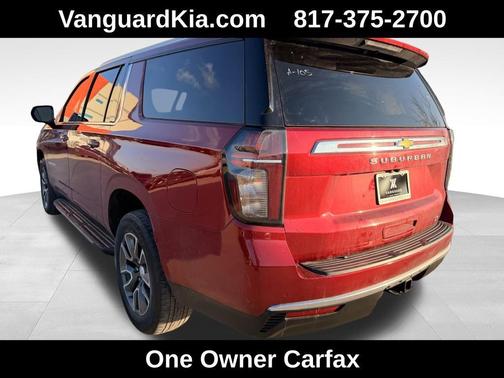 2023 Chevrolet Suburban LT