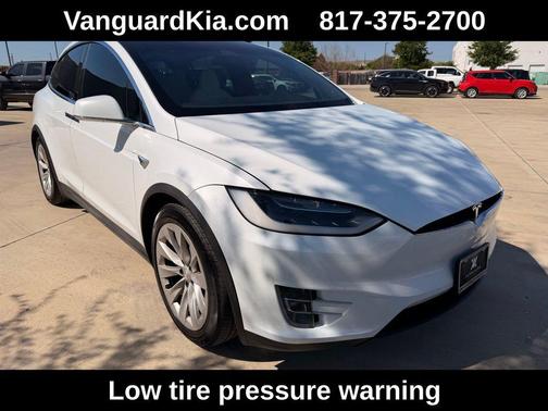 Pearl White Multi-Coat 2018 Tesla Model X 100D