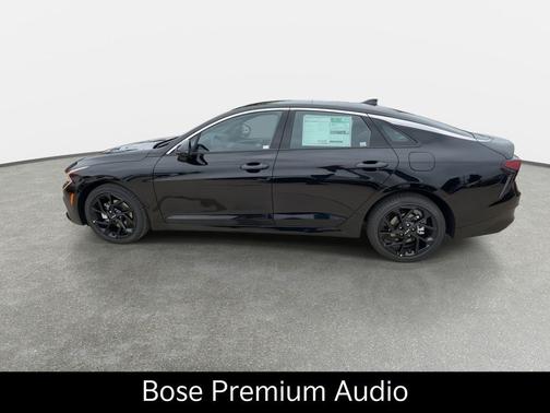 Aurora Black Pearl 2026 Kia K5 GT-Line FWD