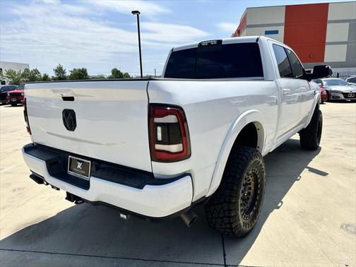 2020 RAM 2500 Laramie Crew Cab 4X4 6'4' Box