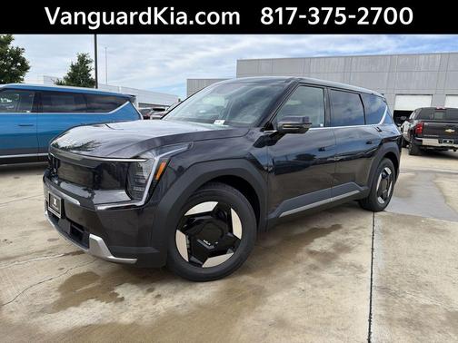 2026 Kia EV9 Light Long Range