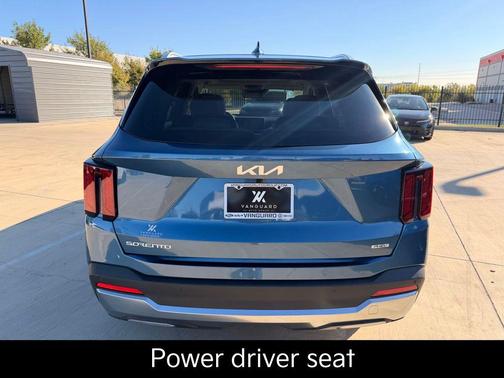 Mineral Blue 2026 Kia Sorento Plug-In Hybrid EX