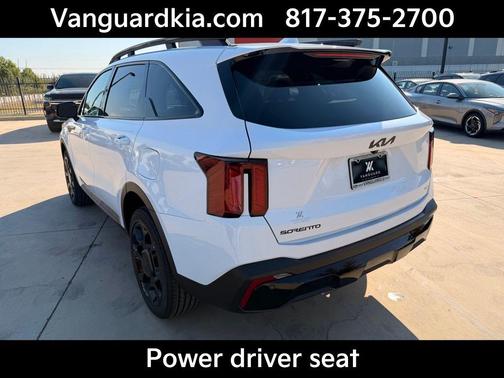 Glacial White Pearl 2026 Kia Sorento EX