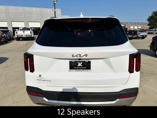 Glacial White Pearl 2026 Kia Sorento EX