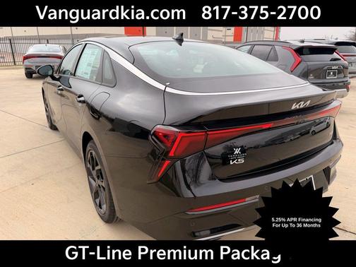 Aurora Black Pearl 2026 Kia K5 GT-Line FWD