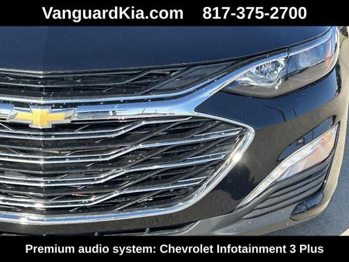 Mosaic Black Metallic 2025 Chevrolet Malibu FWD 1LT