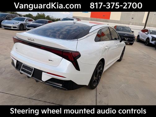 Snow White Pearl 2025 Kia K5 GT-Line