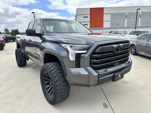 2022 Toyota Tundra SR5