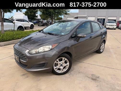 MAGNETIC 2016 Ford Fiesta SE