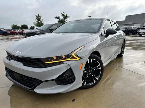 2022 Kia K5 GT-Line