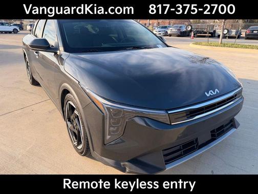 Interstellar Gray 2025 Kia K4 EX