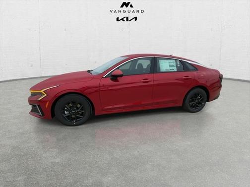 2025 Kia K5 LXS