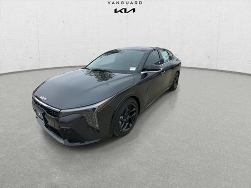 2025 Kia K4 GT-Line Turbo