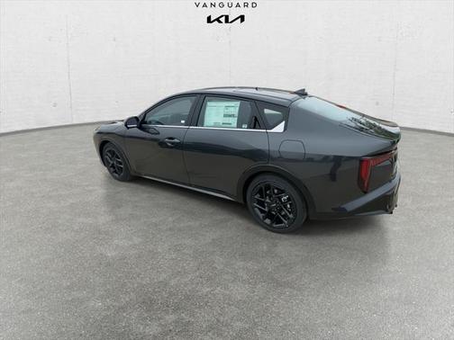 2025 Kia K4 GT-Line Turbo