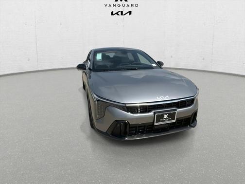 2025 Kia K4 GT-Line Turbo
