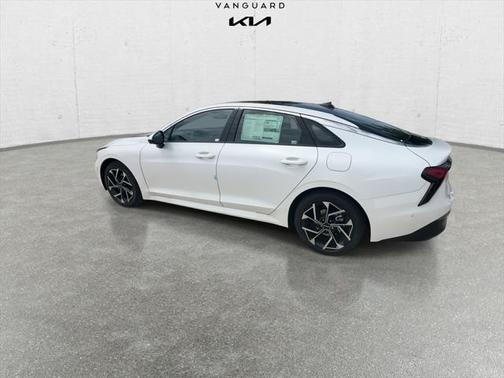 2025 Kia K5 EX
