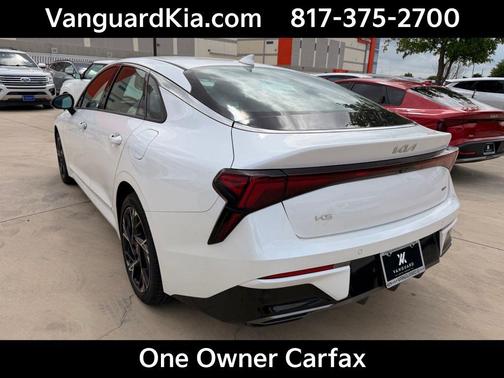 Snow White Pearl 2025 Kia K5 GT-Line