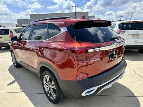 2022 Kia Seltos S