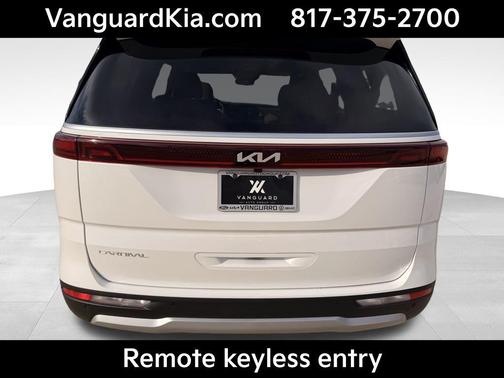 2024 Kia Carnival LX