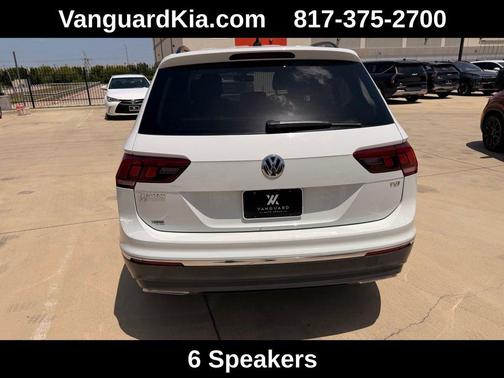 Pure White 2018 Volkswagen Tiguan 2.0T SE