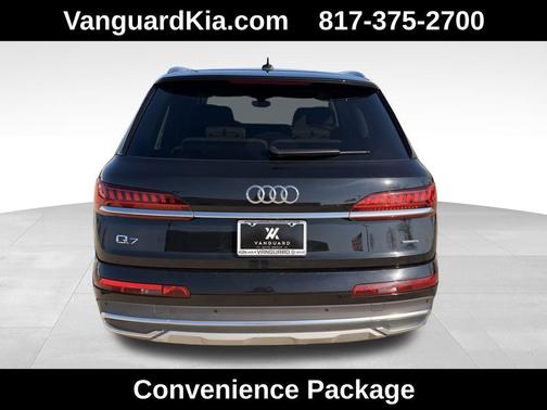 2024 Audi Q7 55 Premium Plus
