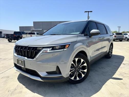 2024 Kia Carnival EX