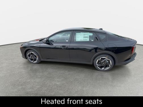 Aurora Black Pearl 2026 Kia K4 EX
