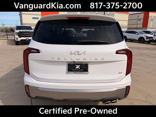 Glacial White Pearl 2025 Kia Telluride S