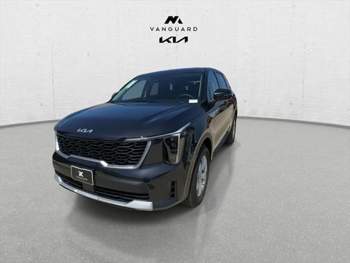 2025 Kia Sorento LX
