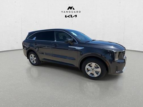 2025 Kia Sorento LX