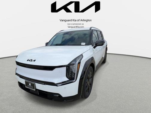 Glacial White Pearl 2026 Kia EV9 Land