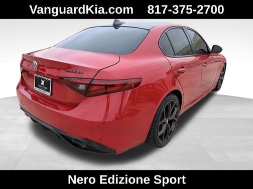 Alfa Rosso 2020 Alfa Romeo Giulia Sport