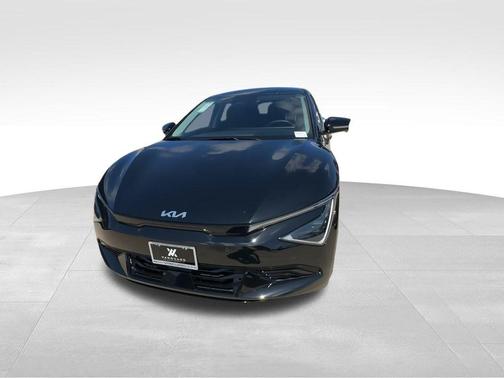 2025 Kia EV6 Wind