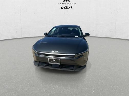 2025 Kia K4 LX