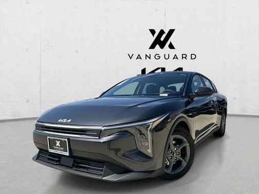 2025 Kia K4 LX