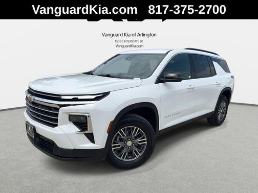 Summit White 2025 Chevrolet Traverse LT