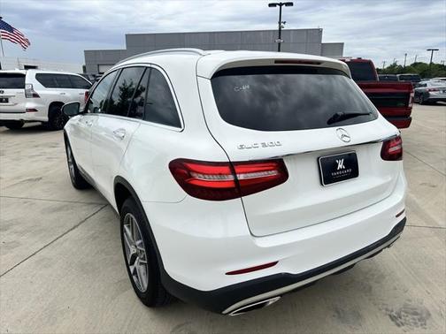 2019 Mercedes-Benz GLC 300 Base